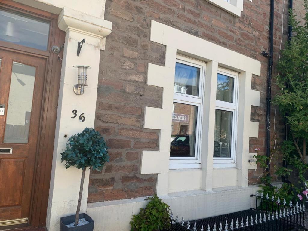 Budget Rooms Inverness Esterno foto