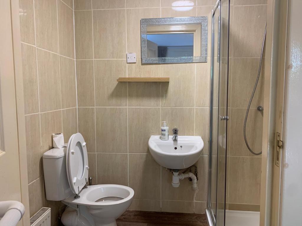 Budget Rooms Inverness Esterno foto
