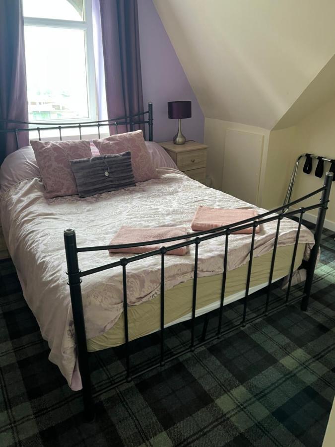 Budget Rooms Inverness Esterno foto