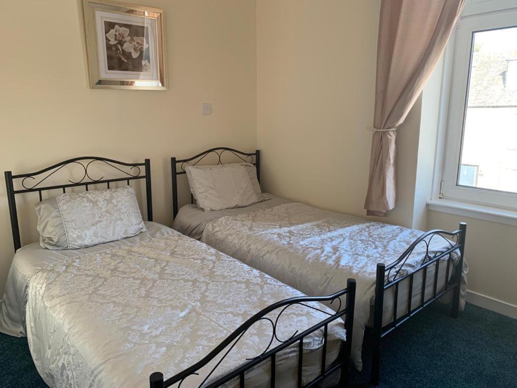 Budget Rooms Inverness Esterno foto