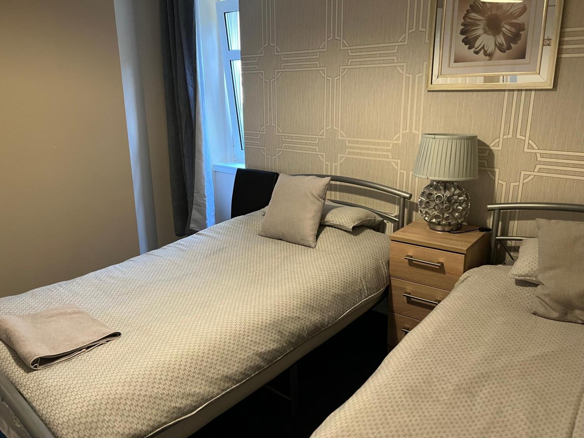 Budget Rooms Inverness Esterno foto