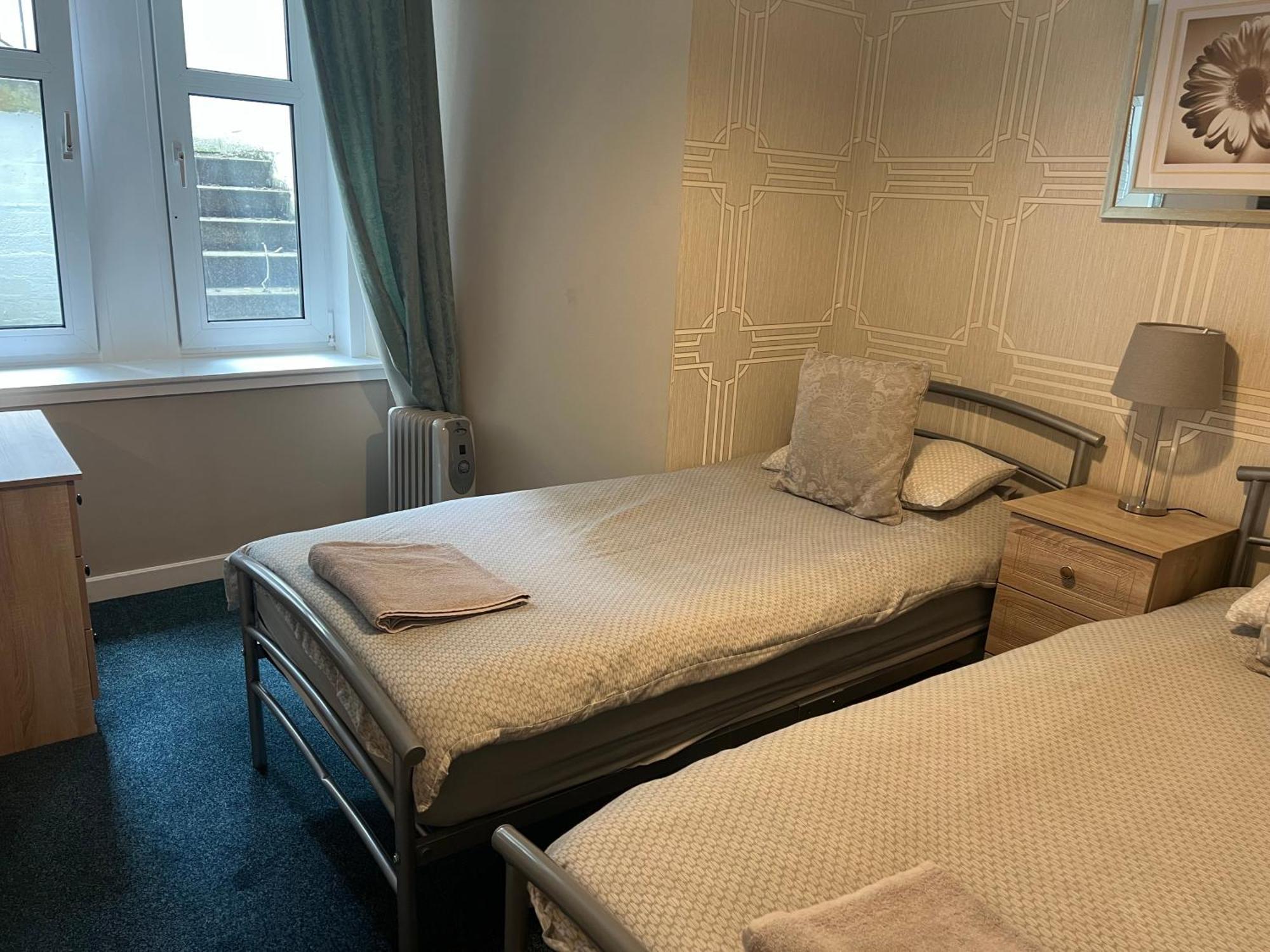 Budget Rooms Inverness Esterno foto